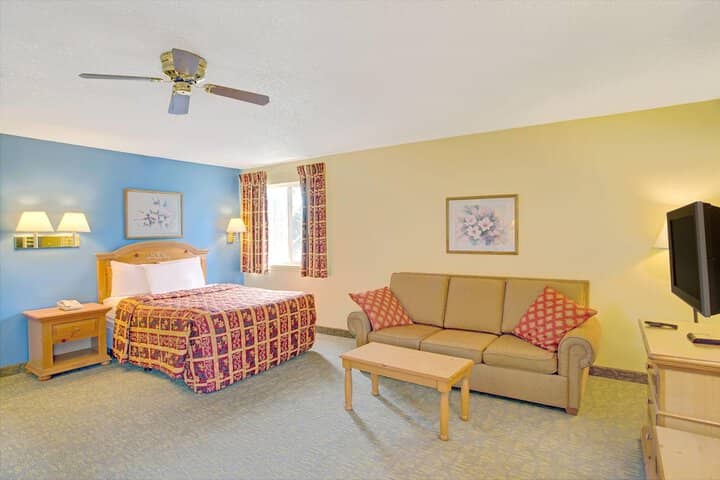 Room 20 of 27